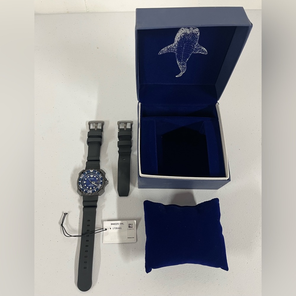 Citizen Promaster Super Titanium BN0225-04L Whale Shark dive watch